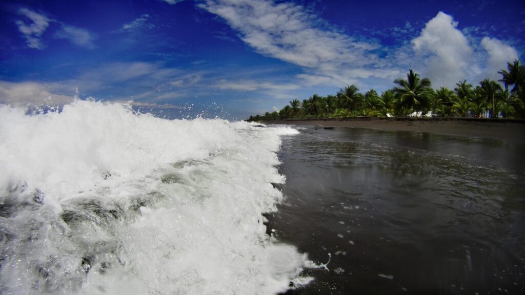 surf costa rica - surfcamp costa rica - sustainable surf costa rica - eco surf costa rica